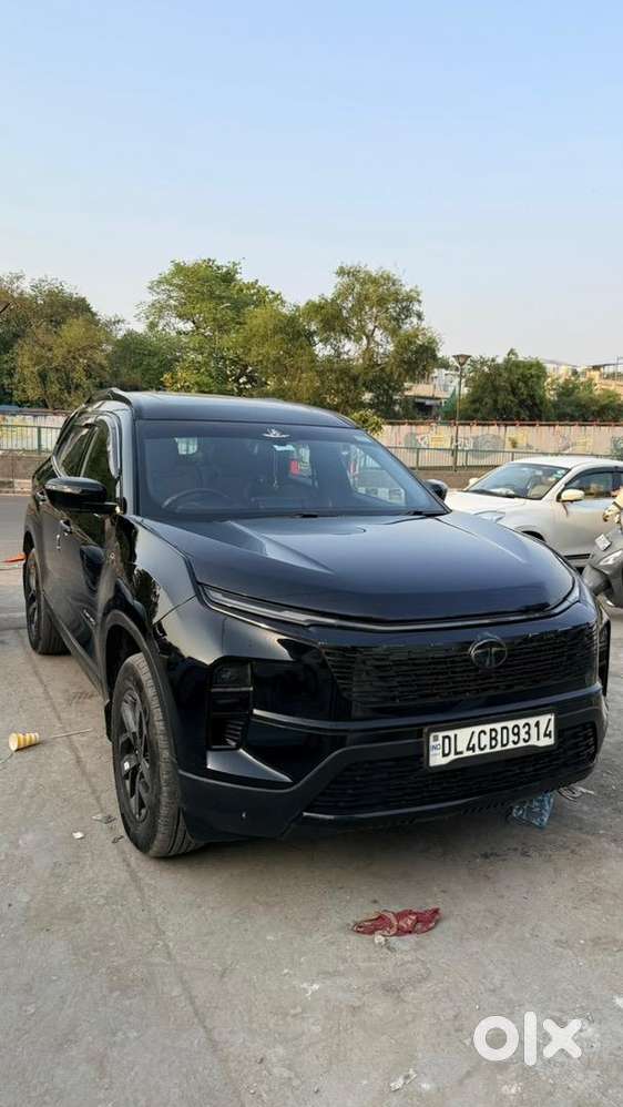 Tata Safari Pure Plus S Dark Editon 28 Dec 2024