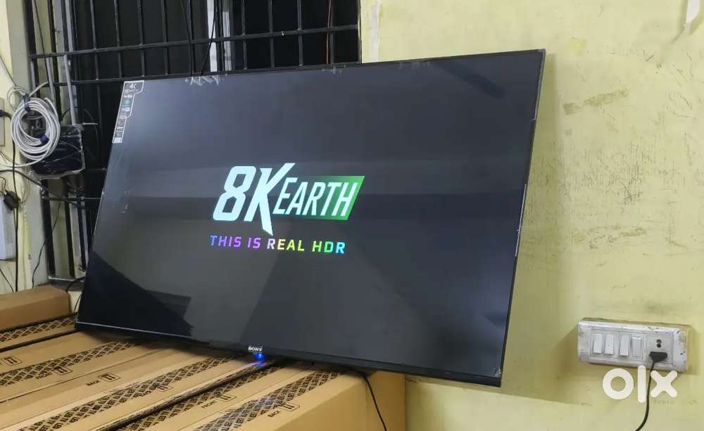 44 inch sony smart Android frameless oled price 12500