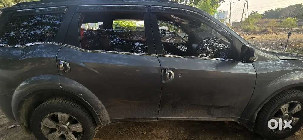 Mahindra Xuv500 2015 Diesel 150000 Km Driven