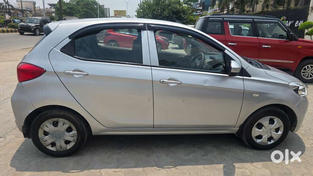 Tata Tiago 1.05 Revotorq Xt Option, 2017, Diesel