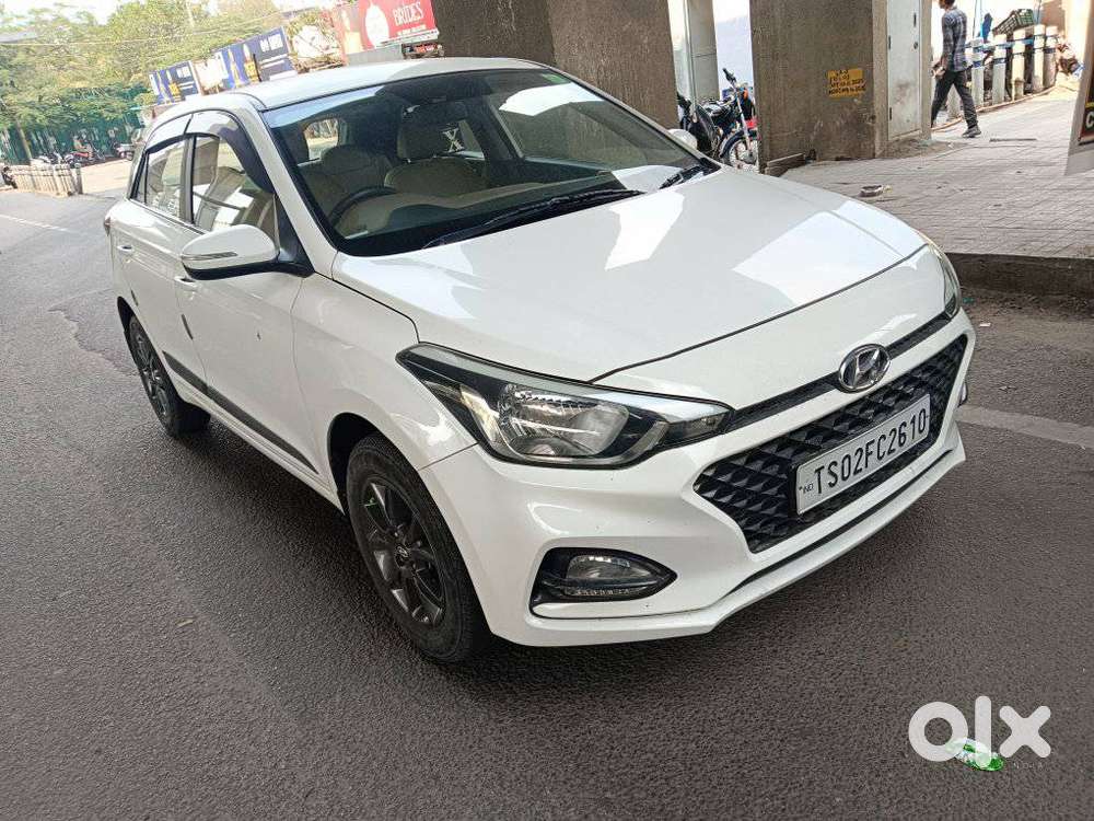 Hyundai Elite I20 Sportz (o) 1.2, 2019, Petrol