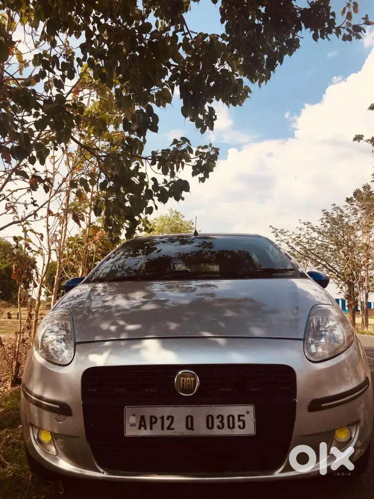 Fiat Grand Punto 2010 Diesel 10000 Km Driven