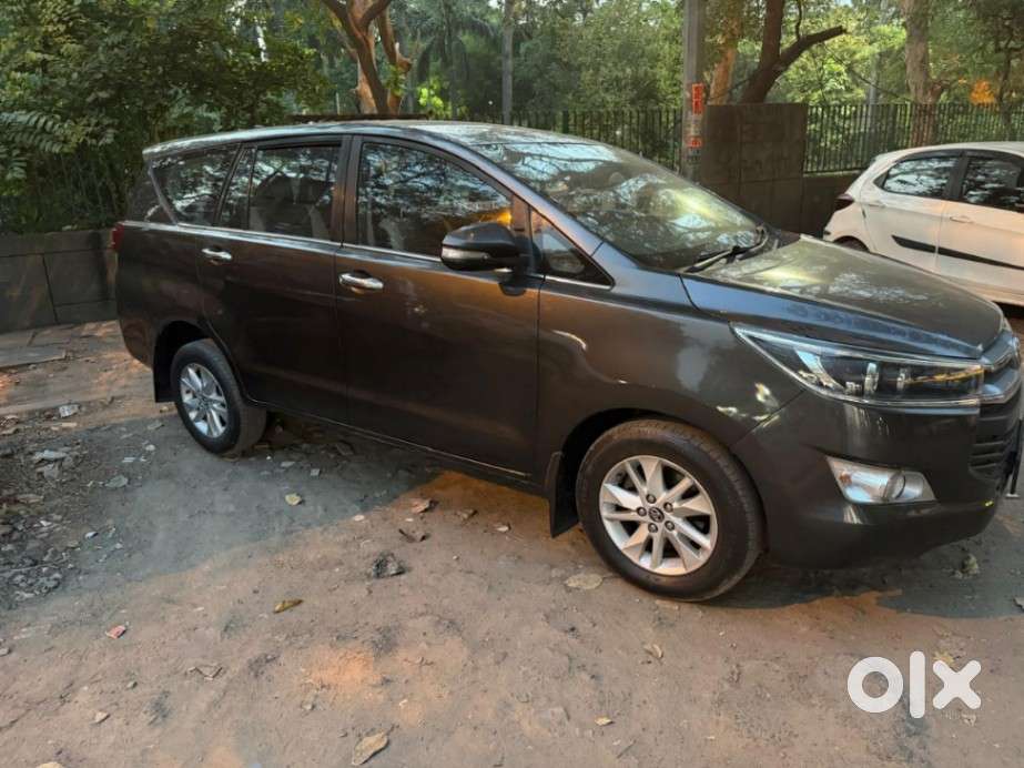 Toyota Innova Crysta 2.4 V 7 Str, 2018, Diesel