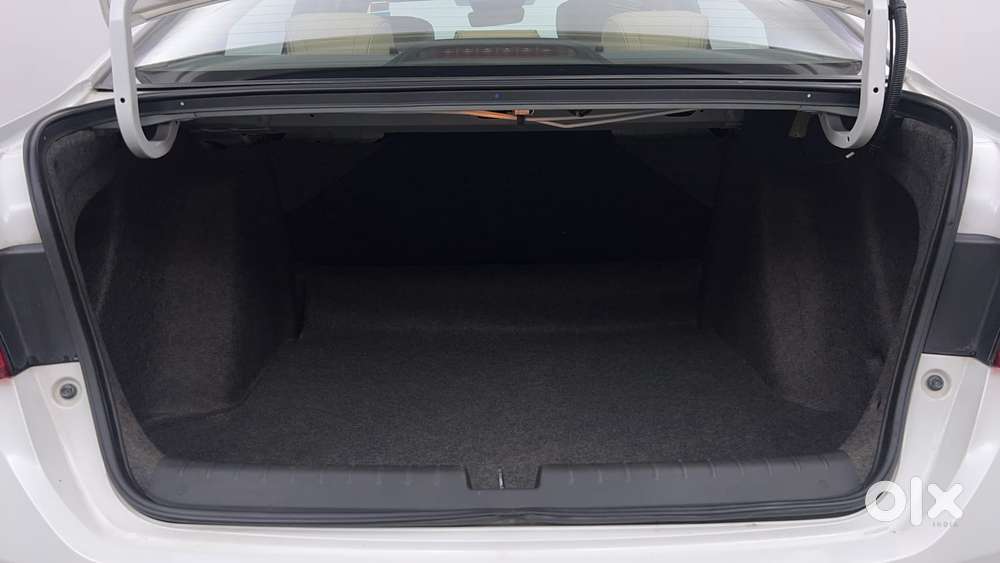 Honda City Zx Petrol Cvt, 2024, Petrol