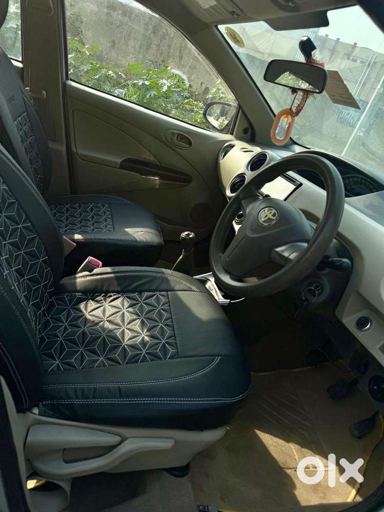 Toyota Etios Liva 1.2 Vx, 2016, Cng & Hybrids