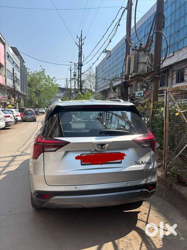 Mahindra Xuv700 2022 Petrol Well Maintained