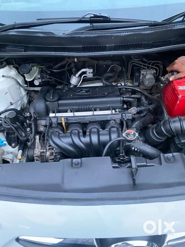 Hyundai Verna Vtvt 1.6 2012