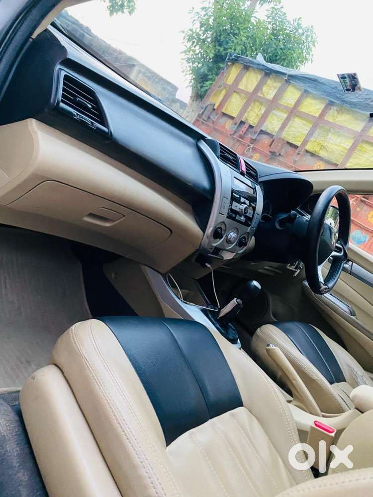 Honda City Hybrid Ehev 2010 Cng & Hybrids Well Maintained