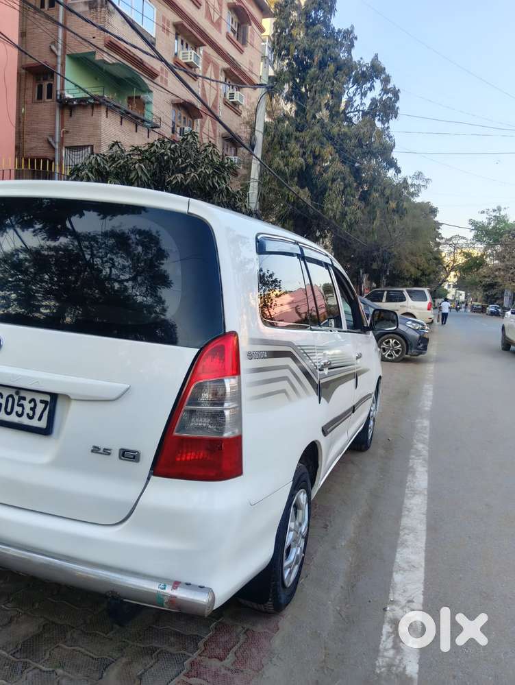 Toyota Innova 2.5 G (diesel) 7 Seater, 2015, Diesel