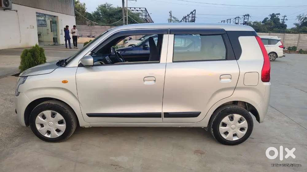 Maruti Suzuki Wagon R Vxi 2025