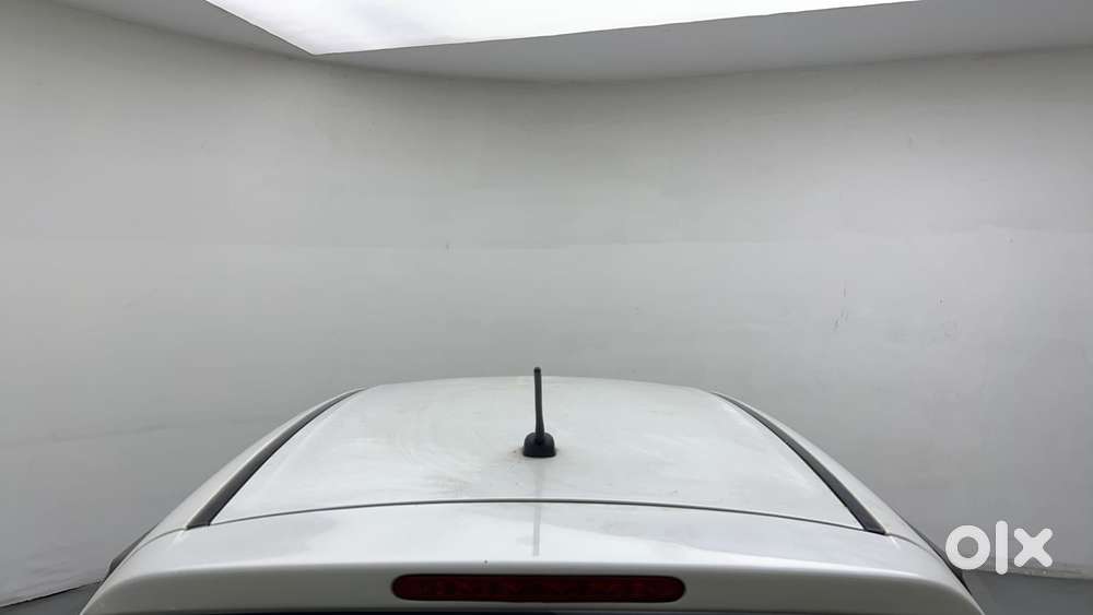 Maruti Suzuki Swift 1.2 Lxi (o), 2017, Petrol