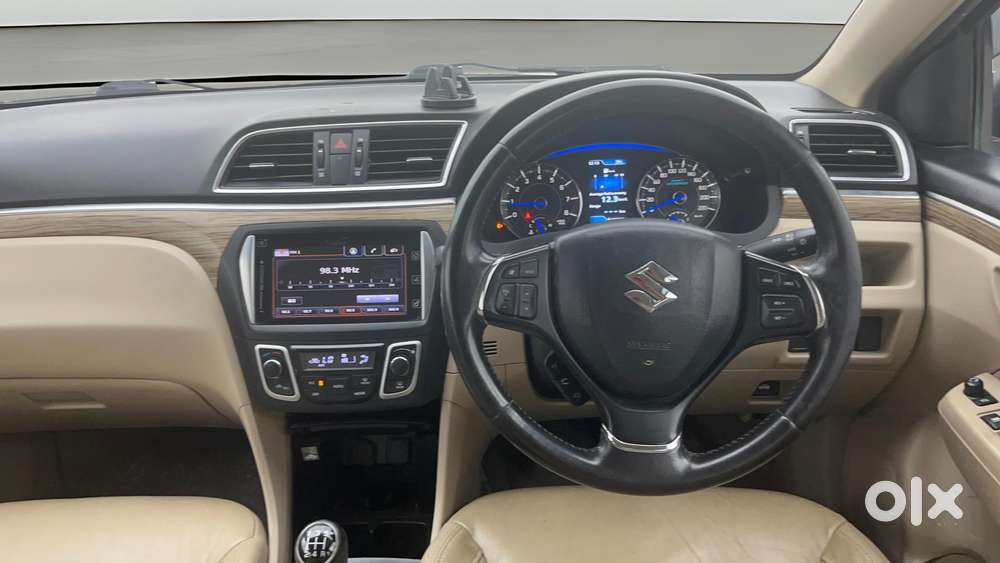 Maruti Suzuki Ciaz 1.5 Alpha Shvs Petrol, 2018, Petrol