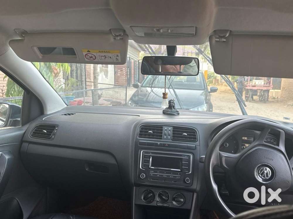 Volkswagen Polo 1.0 Comfortline 2018 Year