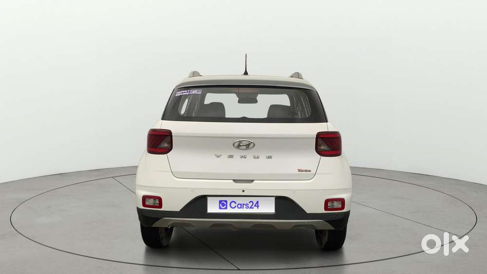 Hyundai Venue S Turbo Dct, 2021, Petrol