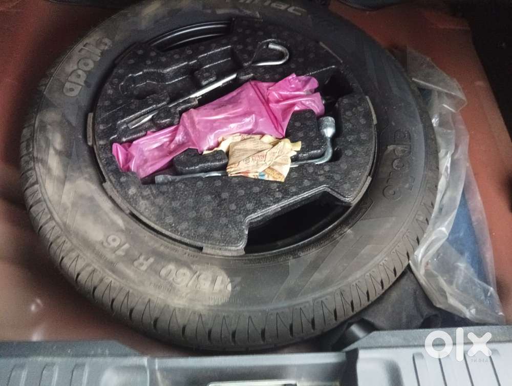 Maruti Suzuki Brezza Zdi+ Dual Tone, 2018, Diesel