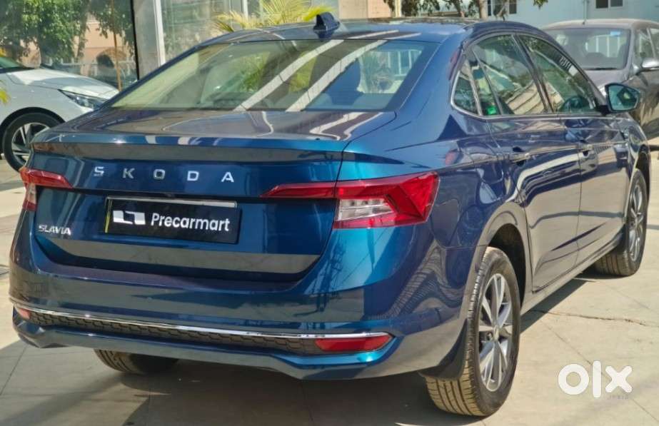 Skoda Slavia Style 1.0l Tsi At, 2025, Petrol