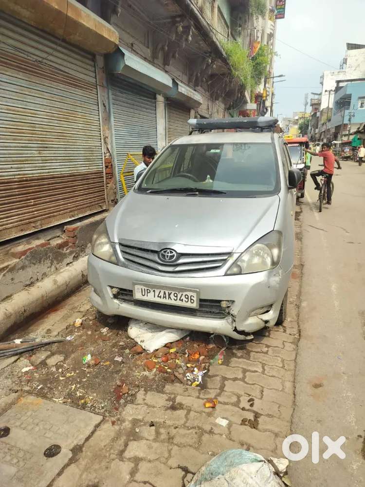 Toyota Innova Petrol 2007 Model