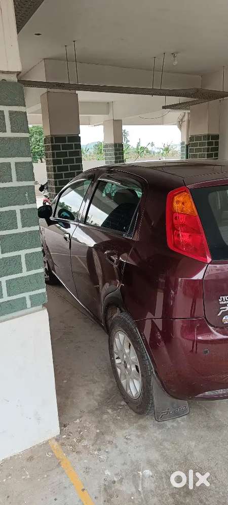 Fiat Punto Emotion 2011