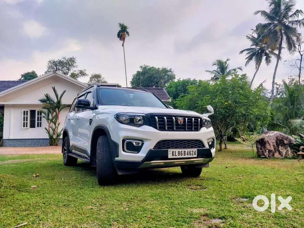 Well Maintained Pristine Condition Family Car