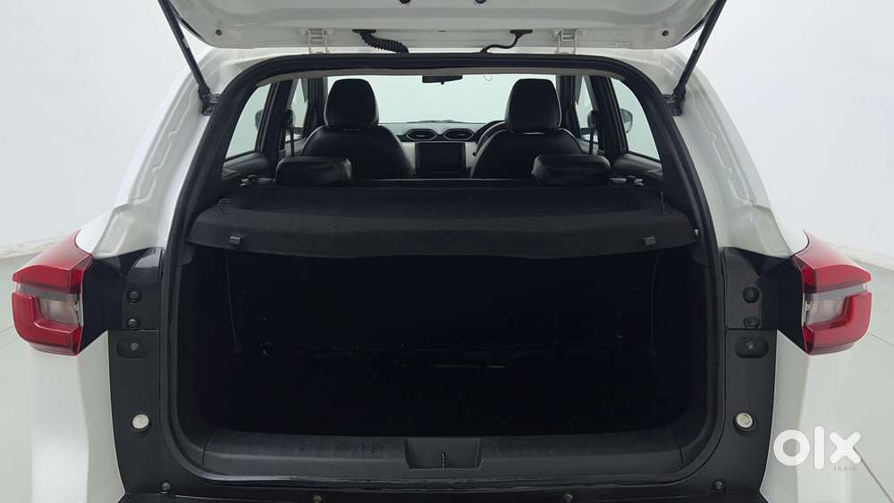 Nissan Magnite 1.0 Xl, 2023, Petrol