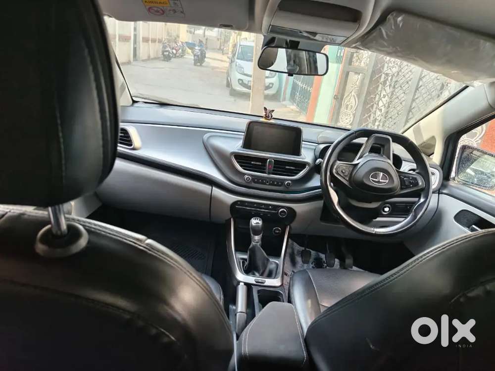 Tata Altroz 1.2 Xz Petrol Manual 2020