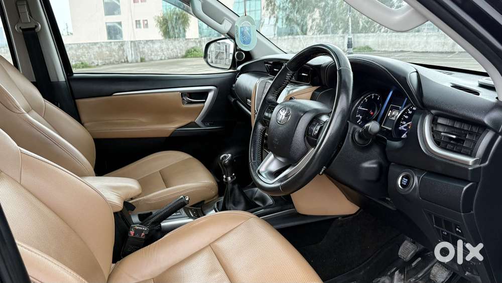 Toyota Fortuner 4x4 Mt 2.8 Diesel, 2022, Diesel