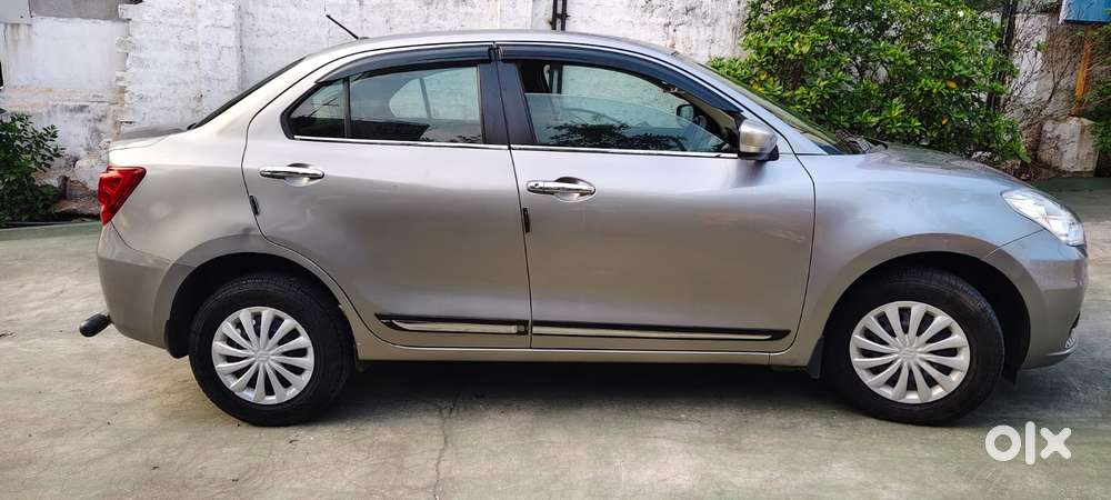 Maruti Suzuki Swift Dzire 1.3 Vxi, 2022, Petrol