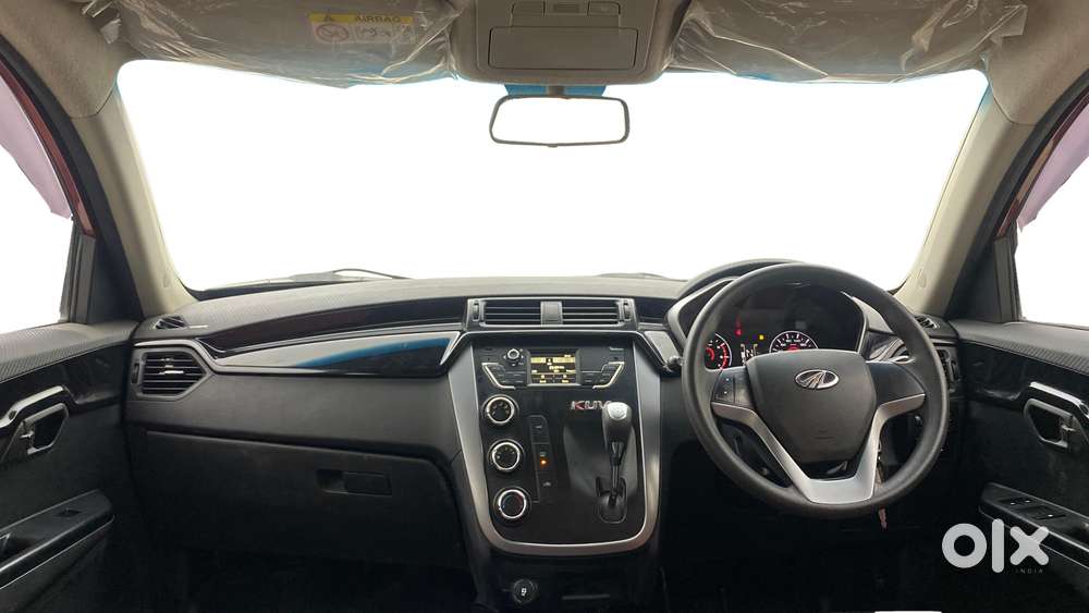 Mahindra Kuv 100 2016-2017 Mfalcon G80 K8 Dual Tone, 2017, Petrol