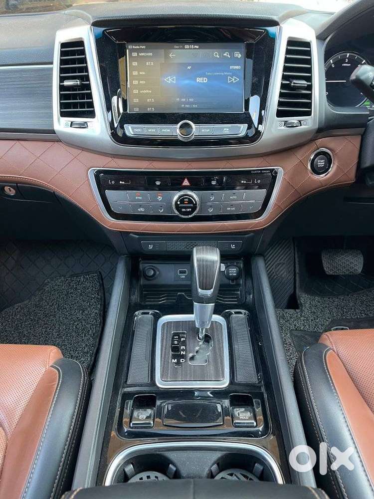 Mahindra Alturas G4 4x2 At, 2022, Diesel