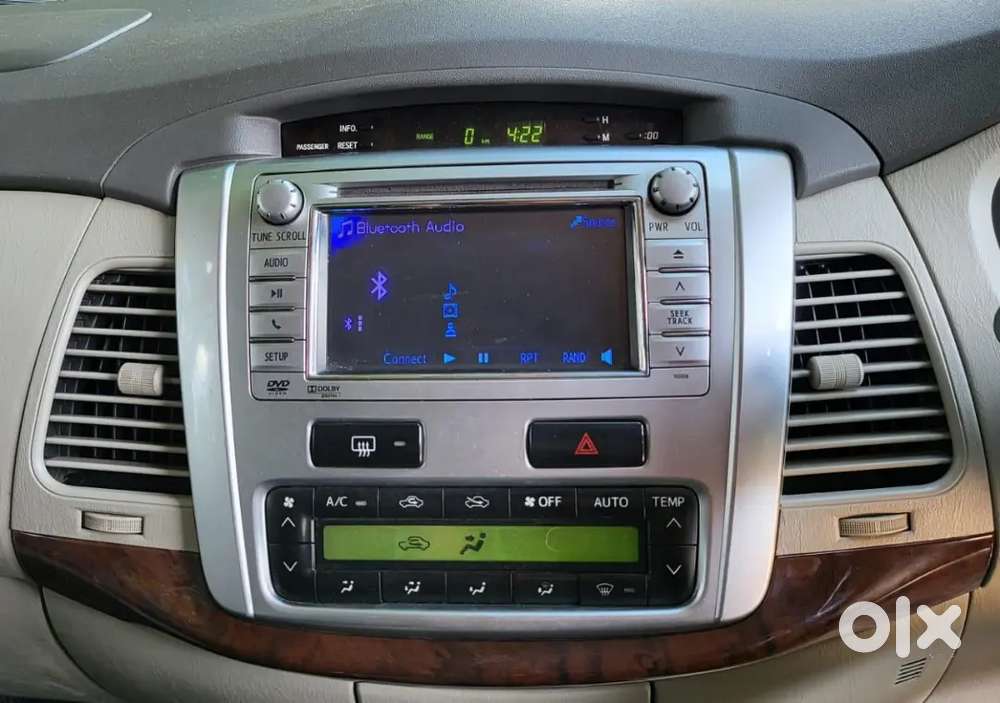 Toyota Innova 2013 Diesel 138000 Km Driven
