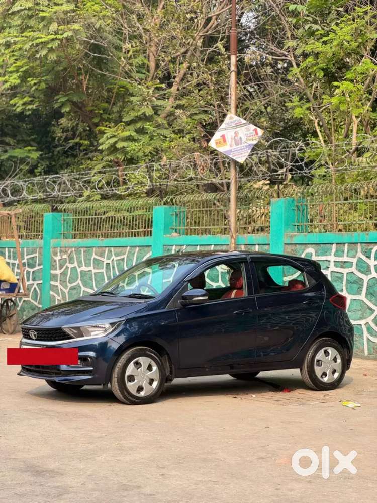 Tata Tiago 1.2 Revotron Xt (o), 2023, Petrol