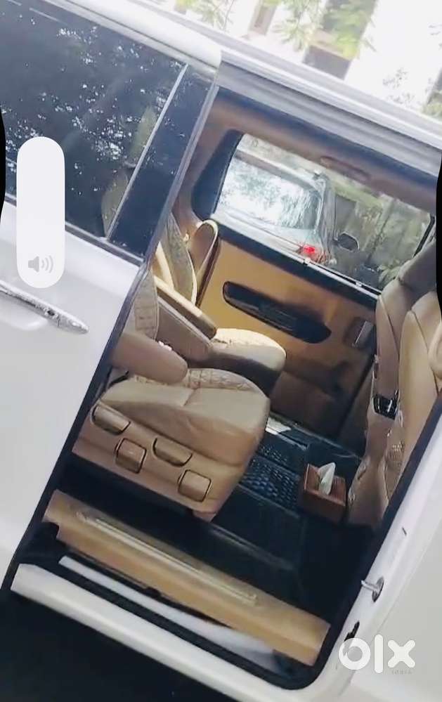 Kia Carnival Limousine Plus 7 Str, 2022, Diesel
