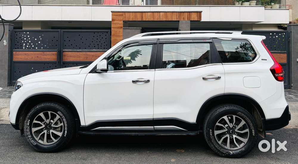 Mahindra Scorpio-n 2.0 Z8 L Petrol At 6 Str, 2023, Petrol