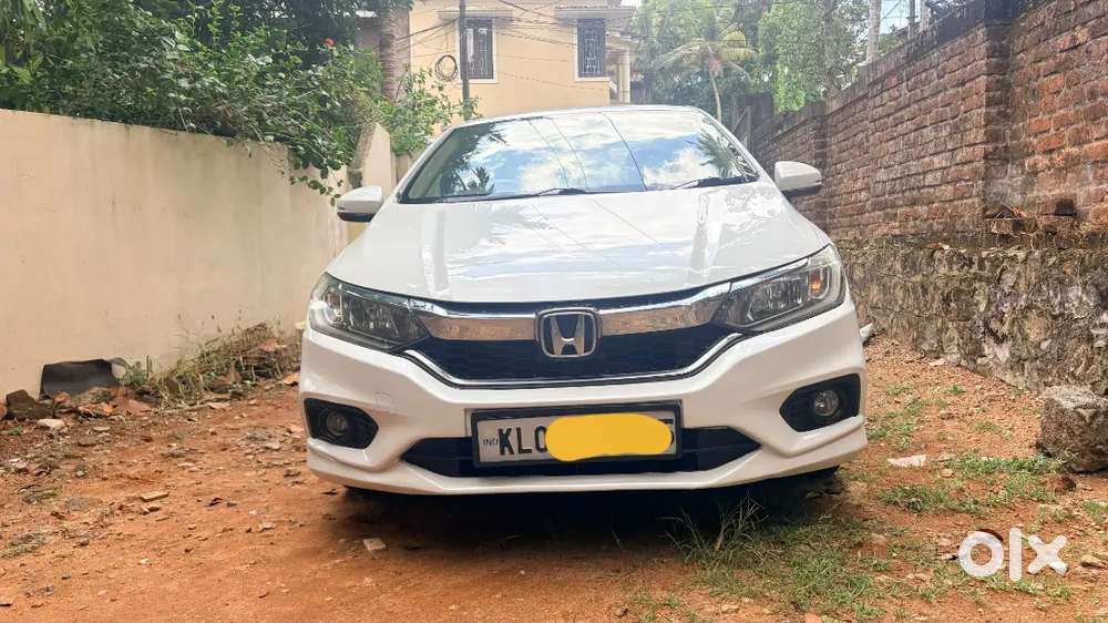 Docter Owned Automatic Transmission Petrol Ca