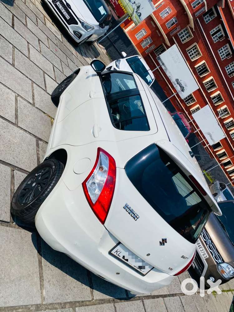 Maruti Suzuki Swift Vxi, 2017, Petrol