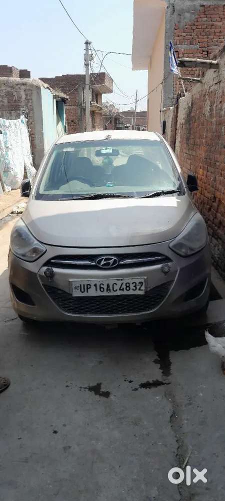 Hyundai I10 2011 Cng & Patrola 12500 Km Driven