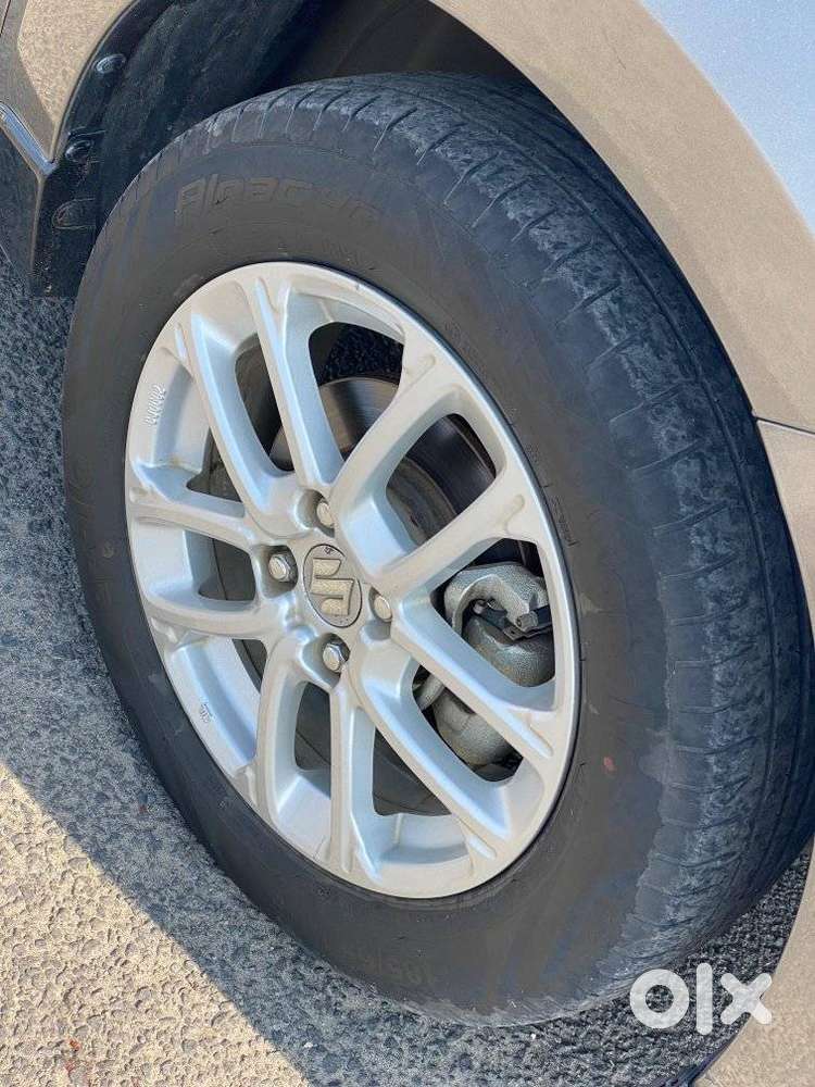 Maruti Suzuki Swift Vvt Zxi, 2021, Petrol