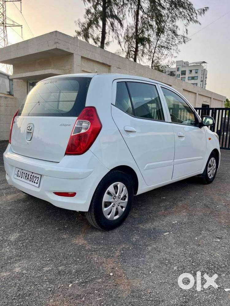 Hyundai I10 Magna Optional 1.1l, 2013, Cng & Hybrids