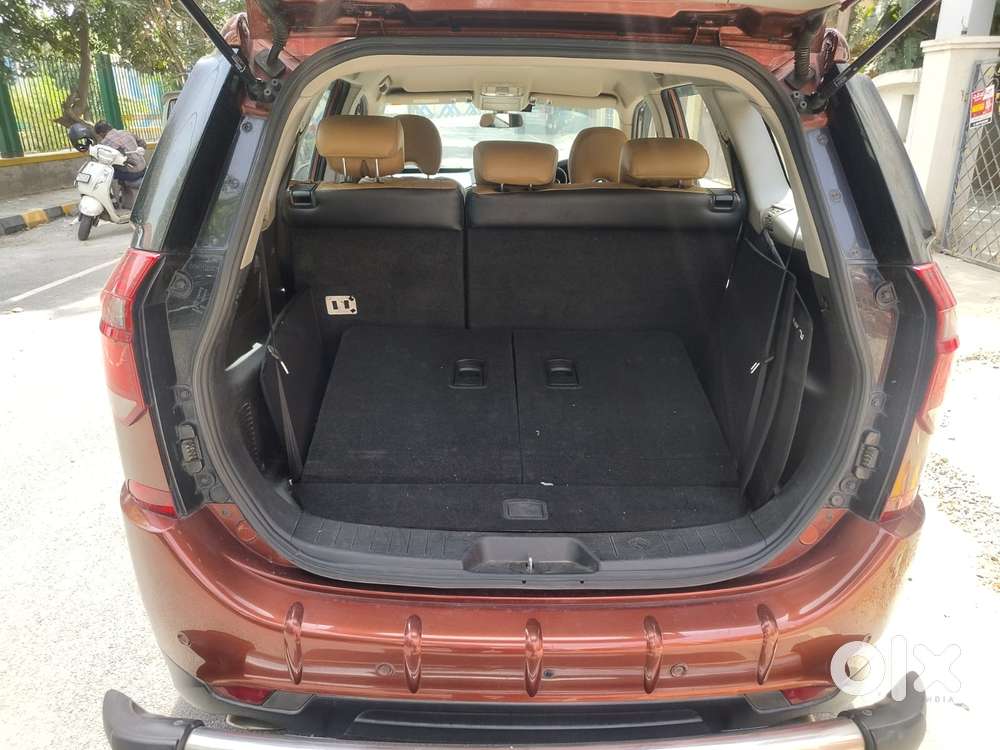Mahindra Xuv500 W7 At, 2019, Diesel