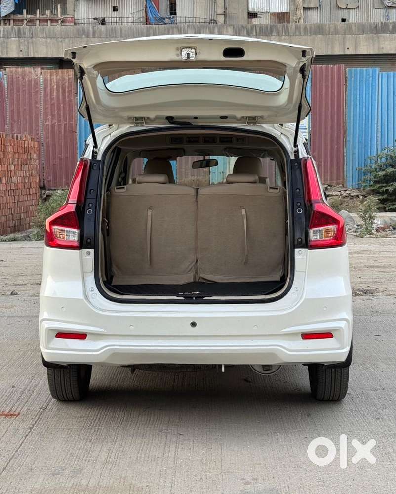 Maruti Suzuki Ertiga Vxi At Petrol, 2021, Petrol