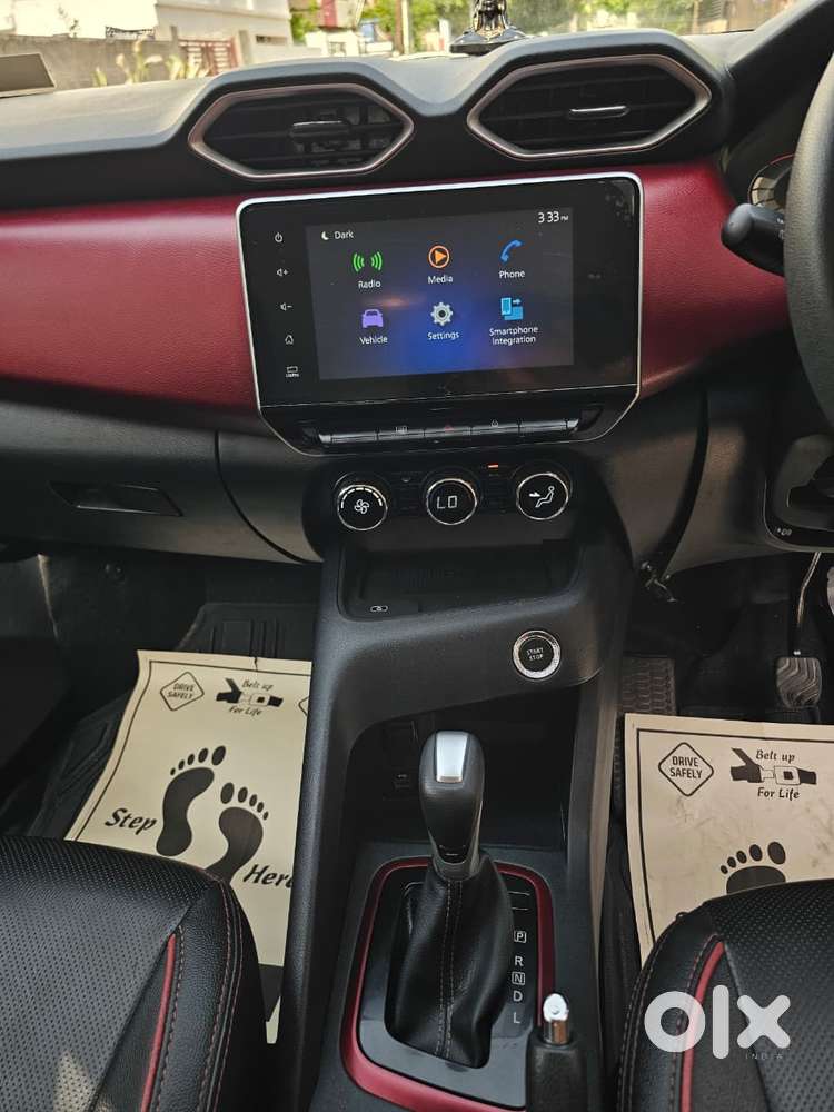 Nissan Magnite 1.0 Xv Executive Turbo Cvt, 2022, Petrol
