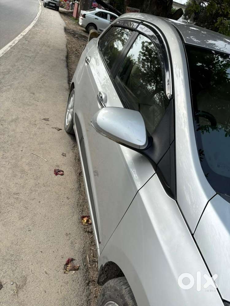 Hyundai Xcent 2015 Petrol 66000 Km Driven