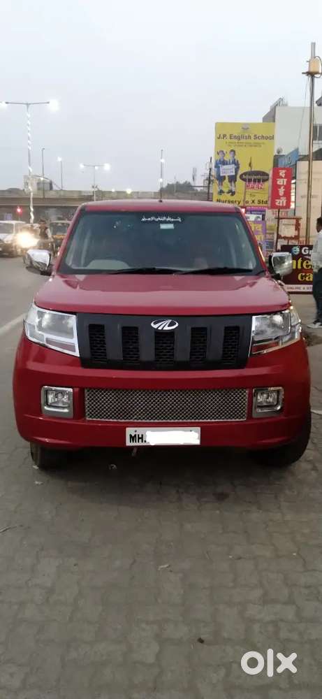Mahindra Tuv 300