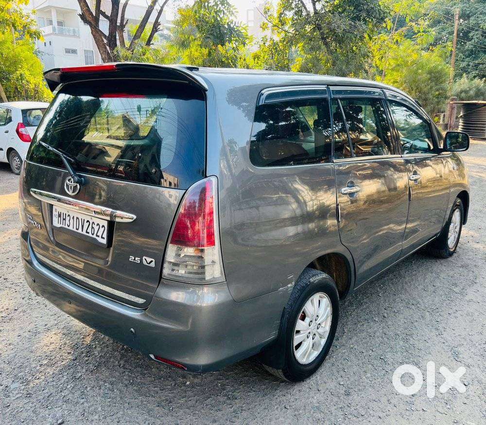 Toyota Innova 2.0 V, 2011, Diesel