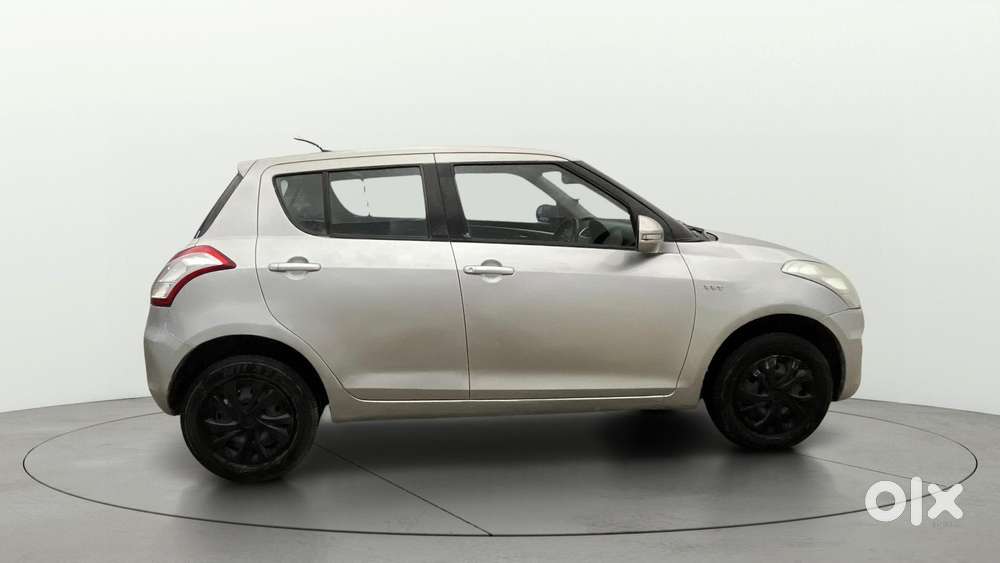 Maruti Suzuki Swift Vxi, 2015, Petrol
