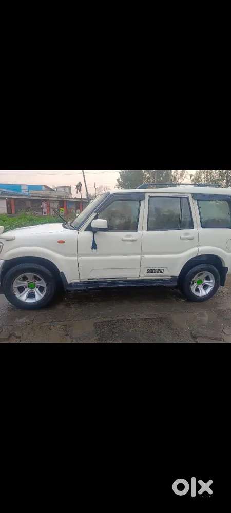 Mahindra Scorpio Classic 2014 Diesel 150000 Km Driven