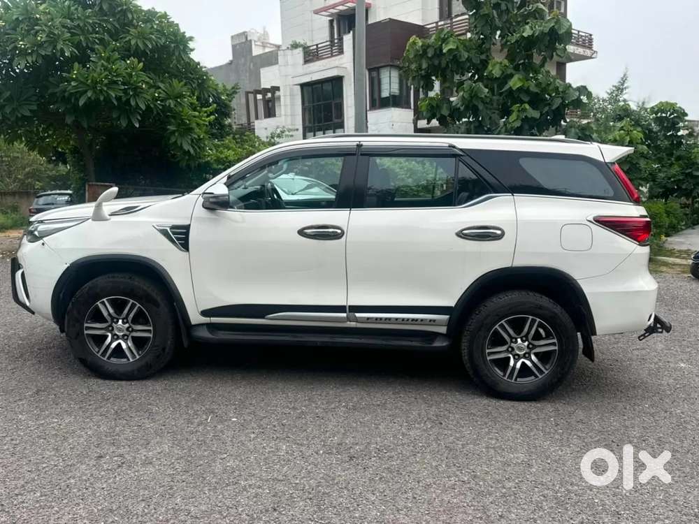 Toyota Fortuner 4x2 At, 2018, Diesel