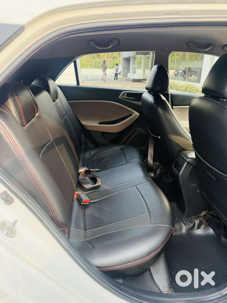 Hyundai Elite I20 Sportz (o) 1.2, 2014, Petrol