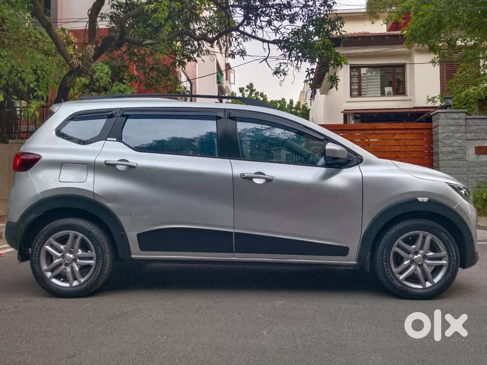 Renault Triber Rxz, 2019, Petrol