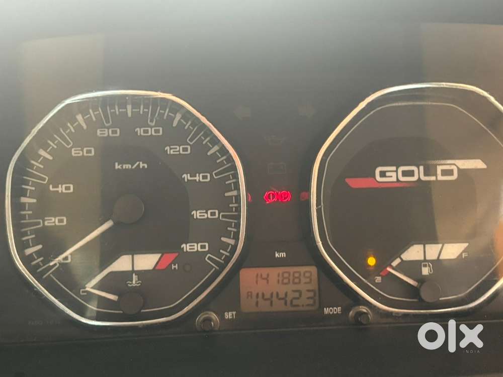 Tata Sumo Gold 2017